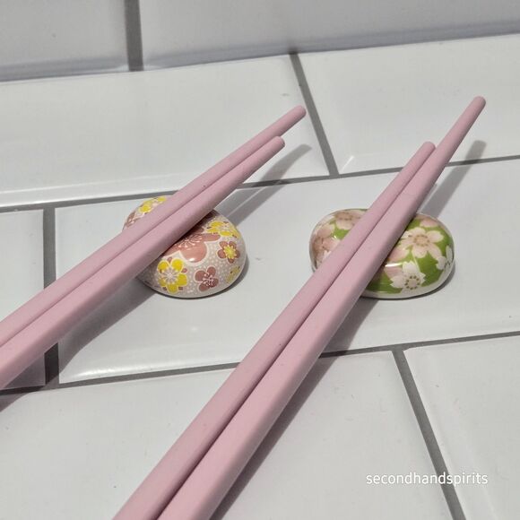 2 Sets of Pink Chopsticks And Coordinating Rests GIFT BAGGED - Picture 7 of 11